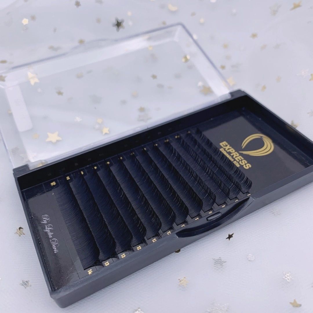 Express CLASSIC and/or VOLUME Lashes